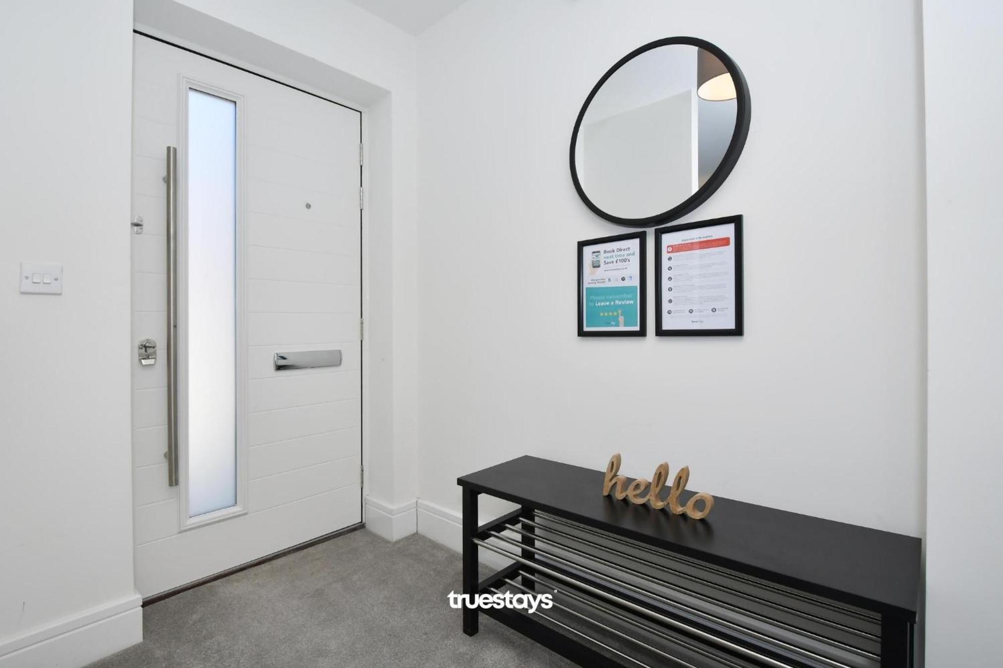 Regal House By True Stays - 3 Bedroom House In Stoke-On-Trent Bagian luar foto